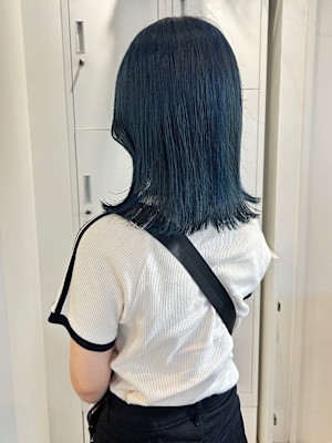 ターコイズブルー