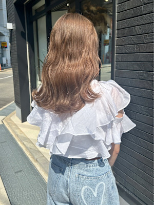 ナチュラルベージュ