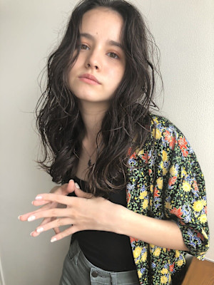 センターパート×ウェーブ