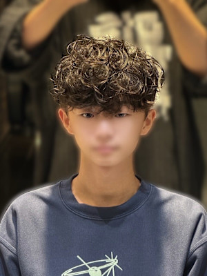韓国ヘア テテ風シャドウマッシュ シャドウパーマ メンズ 