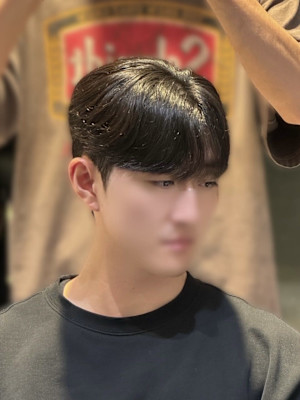 韓国ヘア シースルーマッシュ 髪質改善ストレート メンズ 