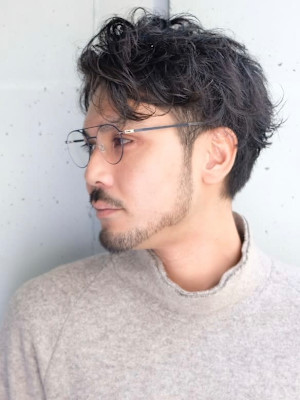 大人マッシュパーマ