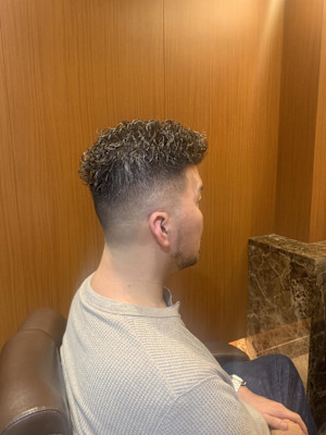 銀座　理容室　フェード　パーマ