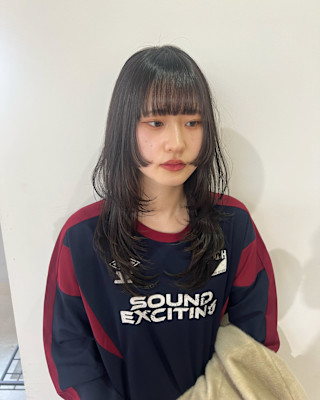 流行りのくびれウルフ/レイヤーカット