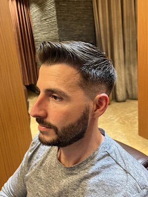 銀座　理容室　フェードカット　海外ヘア　外国人ヘア