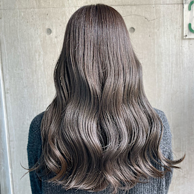 福岡天神/大人かわいいくすみカラー/グレージュ/オリーブ