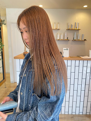 ベージュカラー