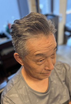 ボリュームがほしい方おススメ！アイロンパーマ☆