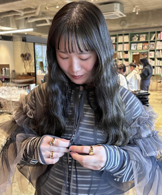 秋カラー×カーキグレージュ