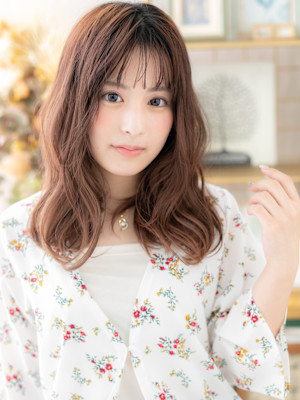 波巻きウェーブ韓国風ゆるふわエアリーミディ　マロンベージュ