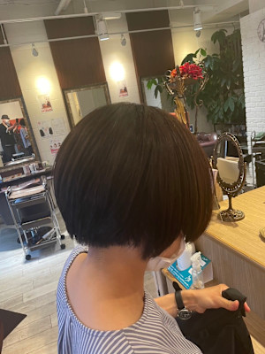 LIANA Hair Atelier×ショート