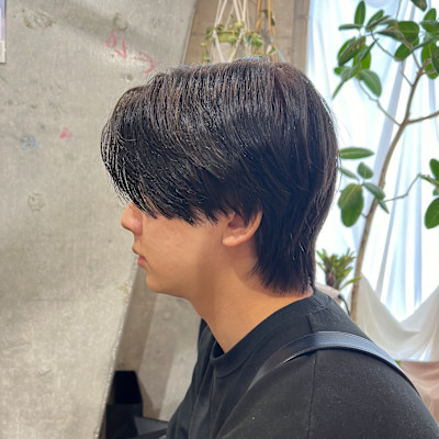 センターパート/襟足残し/黒髪