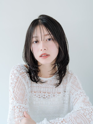 顔周りレイヤー×ミディアム