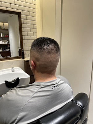 スキンフェード/ボウズ/クロップ