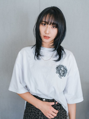 顔周りレイヤー×ミディアム