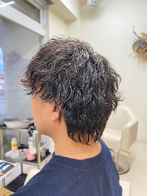 ウルフカット×ツイストスパイラルパーマ