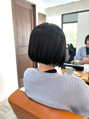 ミニボブブルー