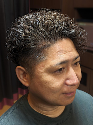 ナチュラルフェードパーマ