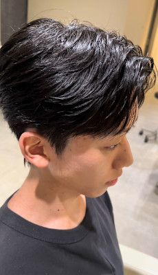 センターパート短め