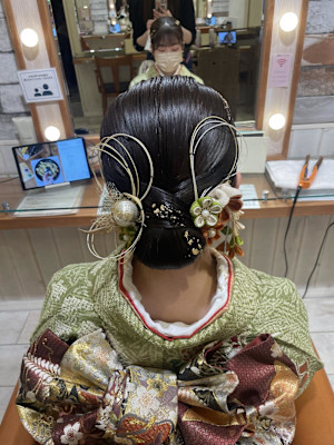 【Neolivekuta】☆タイトシニヨン☆【町田】