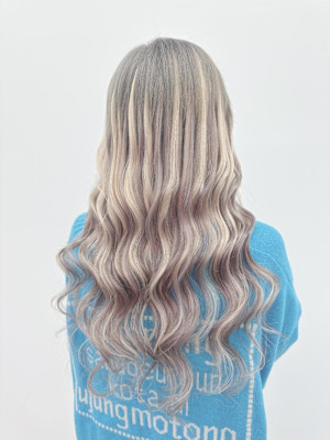 ハイトーンギャルならこれ！シルバー×ホワイト！