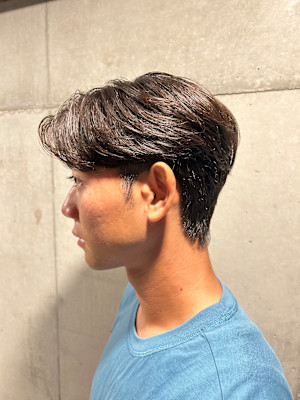 韓国ヘア　韓国風センターパート　毛流れセンターパート　