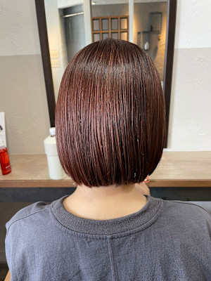 切りっぱなしボブ