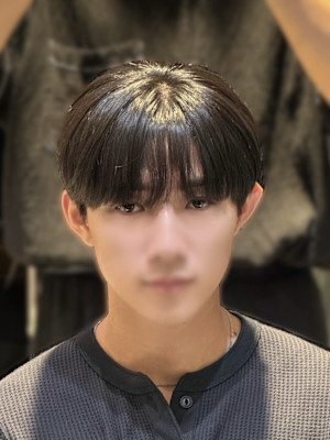 韓国ヘア シースルーマッシュ 髪質改善ストレート メンズ 