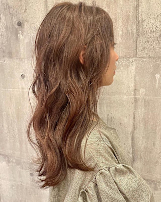 温かみのあるアプリコットカラー