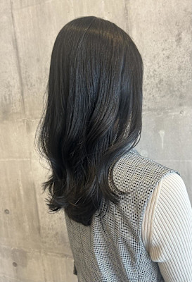 ブルーアッシュ／ロングスタイル【ARCH Emi】