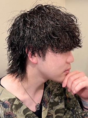 スパイラルウルフヘア