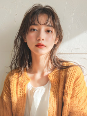 グレージュカラー　透明感　シースルーバング　ニュアンス巻き