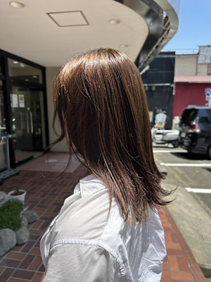 [aika]透明感あるグレージュカラー