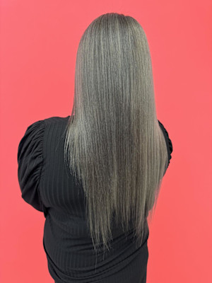 秋冬にオススメ！シルバーグレー！