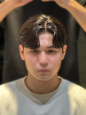 韓国ヘア コンマヘア 縮毛矯正 ダウンパーマ メンズ 表参道