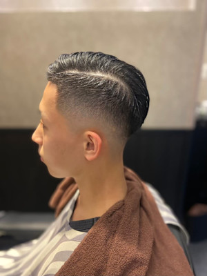 Bro Tokyo BARBERSHOP 神田店×スタイル