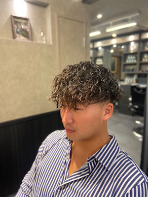 Bro Tokyo BARBERSHOP 神田店×スタイル