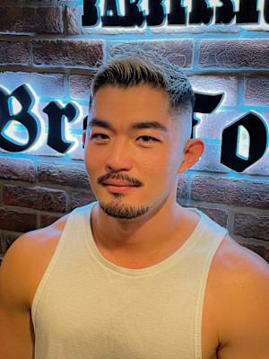 Bro Tokyo BARBERSHOP 神田店×スタイル