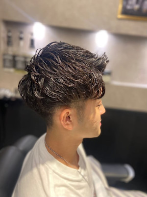 Bro Tokyo BARBERSHOP 神田店×スタイル