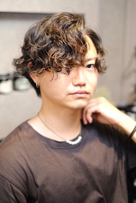 Bro Tokyo BARBERSHOP 神田店×スタイル