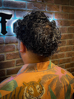 Bro Tokyo BARBERSHOP 神田店×スタイル