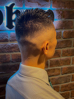 Bro Tokyo BARBERSHOP 神田店×スタイル