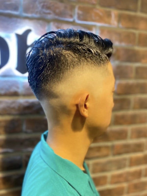 Bro Tokyo BARBERSHOP 神田店×スタイル