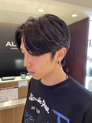 韓国風カルマパーマ 韓国スタイル メンズカット 原宿 表参道