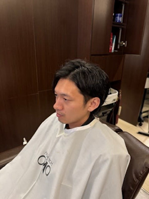 刈上げないショートスタイル