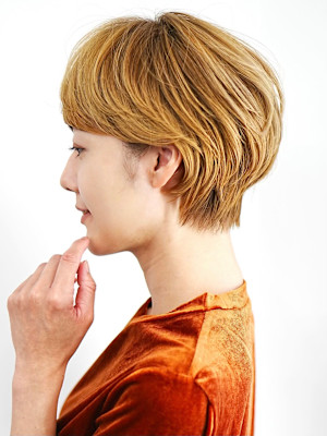 大人くびれショート