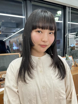 顔まわりレイヤー/姫カット/ロングヘア