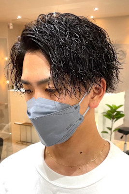 センターパートツイストスパイラルツーブロック波巻スパイラル