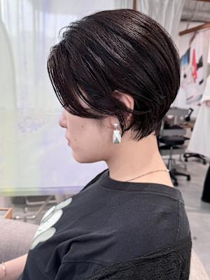 【稲垣】大人ショート　コンパクトなくびれショート