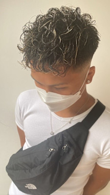 Beauty Resort AKAHIGE 新札幌店